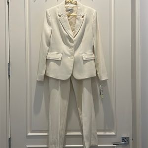 Jones New York Crème 8P Suit Pants NWT